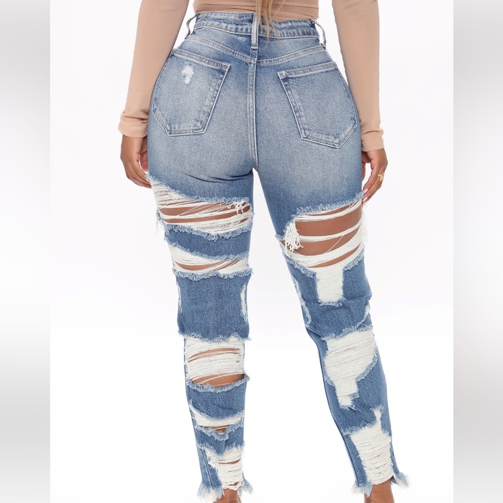 Fashion nova ripped back jeans